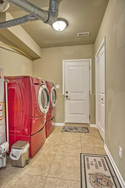 10585 N Makeever Dr, De Motte, IN 46310 photo 12
