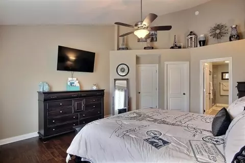 2309 Legend Cir, Chesterton, IN 46304 photo 18