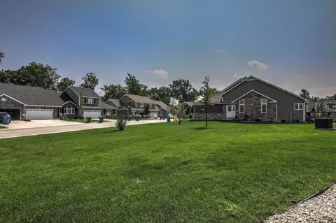 2309 Legend Cir, Chesterton, IN 46304 photo 34
