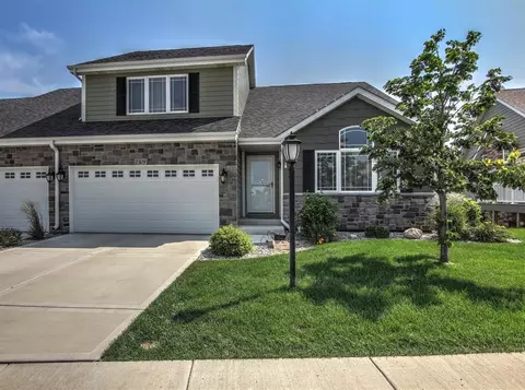 2309 Legend Cir, Chesterton, IN 46304 photo 1