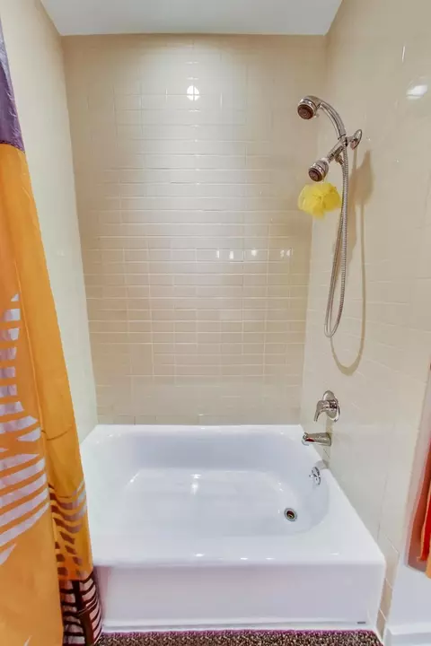 9571 Oak Ave, Gary, IN 46403 photo 33