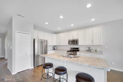 2555 Dickinson Rd, Chesterton, IN 46304 photo 16