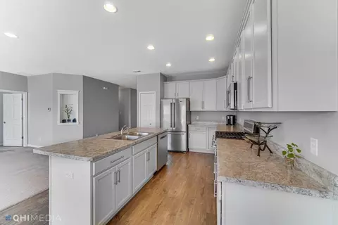 2555 Dickinson Rd, Chesterton, IN 46304 photo 6