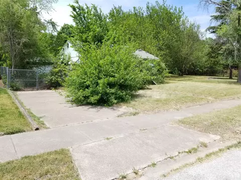 2338 Marshall St, Gary, IN 46404 photo 2