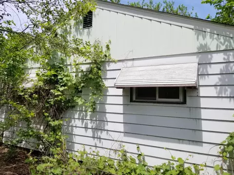 2338 Marshall St, Gary, IN 46404 photo 4