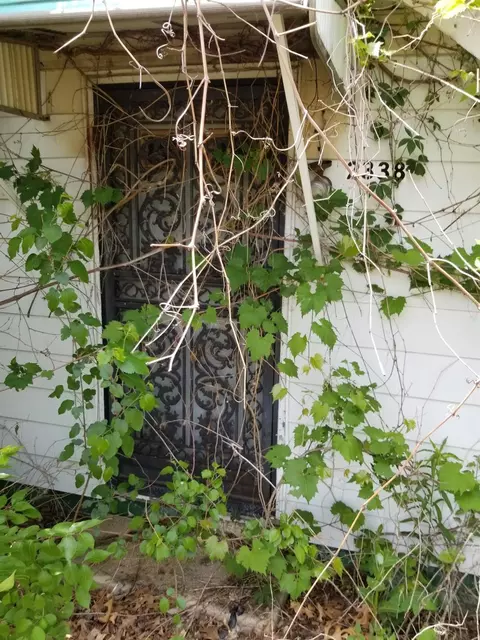 2338 Marshall St, Gary, IN 46404 photo 3