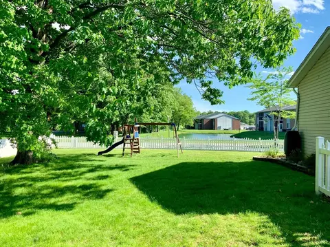620 Corinth Ave, Valparaiso, IN 46383 photo 37