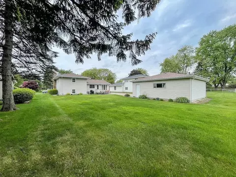 8529 Monroe Ave, Munster, IN 46321 photo 22
