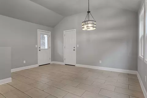 3954 W 51st Ave, Griffith, IN 46319 photo 6