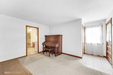 3704 E 10th Ave, Gary, IN 46403 photo 6