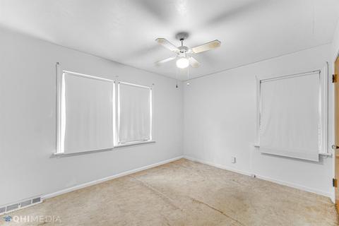 3704 E 10th Ave, Gary, IN 46403 photo 11