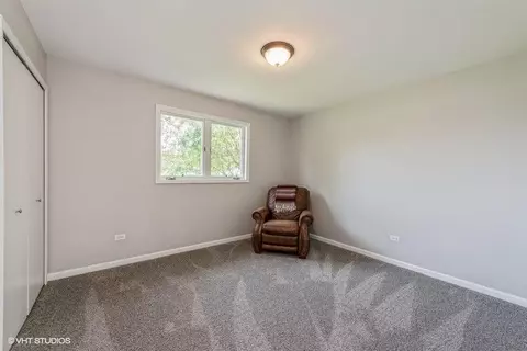 9561 E Oakridge Dr, Saint John, IN 46373 photo 15