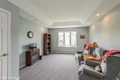 9561 E Oakridge Dr, Saint John, IN 46373 photo 14