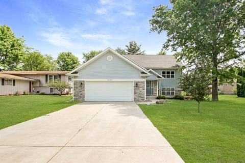 3228 Rustic Ln, Crown Point, IN 46307 photo 1