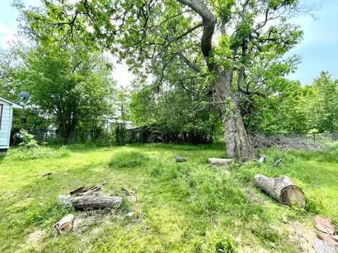 4560 Ross Rd, Gary, IN 46408 photo 14