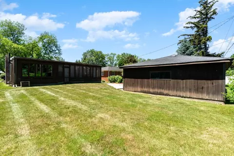 Undisclosed, Munster, IN 46321 photo 25