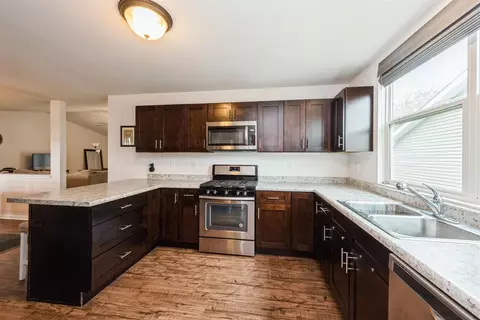 7929 Wright St, Merrillville, IN 46410 photo 8