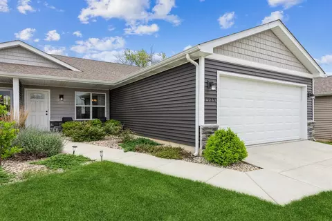 7929 Wright St, Merrillville, IN 46410 photo 1