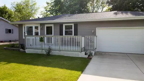 116 Beech Ct, Hebron, IN 46341 photo 1