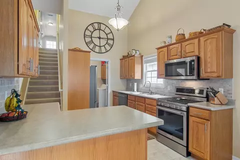 8400 Doubletree Dr, Crown Point, IN 46307 photo 9