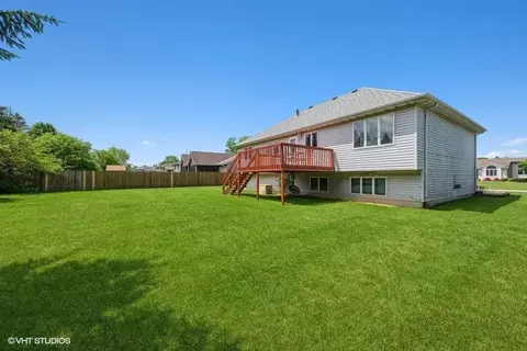 9007 Pineview Ln, Crown Point, IN 46307 photo 14