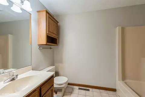 9007 Pineview Ln, Crown Point, IN 46307 photo 8