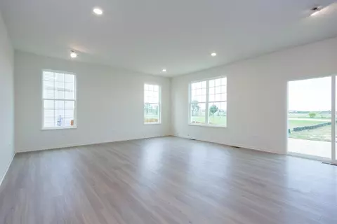 10945 Missouri Pl, Crown Point, IN 46307 photo 4