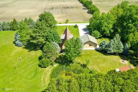4445 E 425, Wheatfield, IN 46392 photo 2