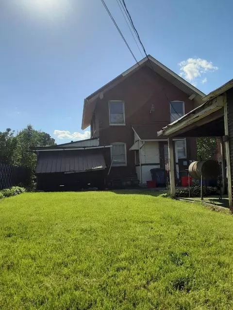 729 Buchanan St, Gary, IN 46402 photo 5