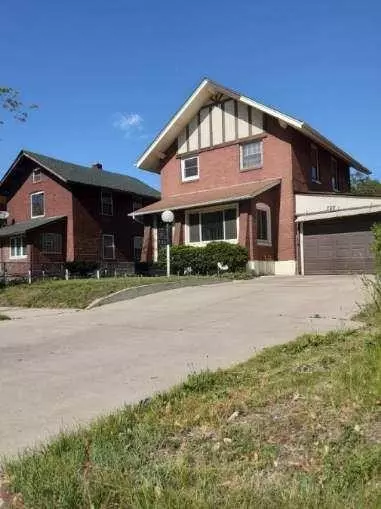 729 Buchanan St, Gary, IN 46402 photo 1