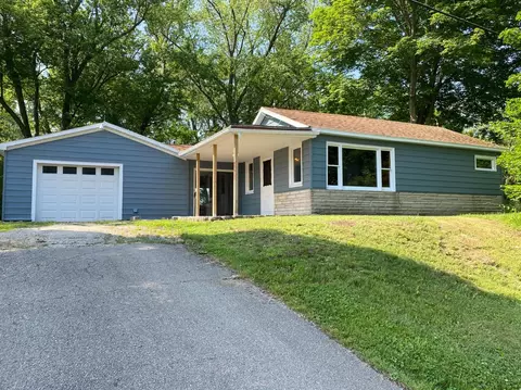 2272 E State Road 2, Rolling Prairie, IN 46371 photo 1