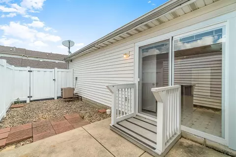 1828 Elderberry Ct, Crown Point, IN 46307 photo 13