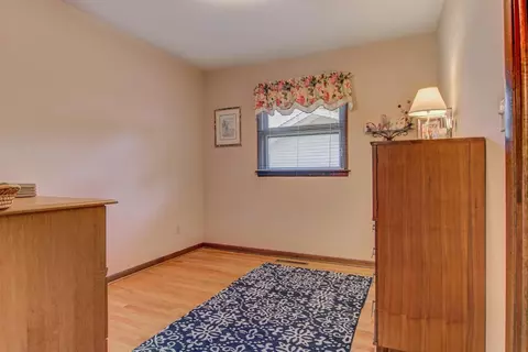 9519 Marigold Ln, Munster, IN 46321 photo 18