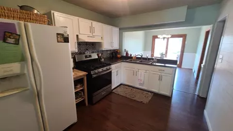 335 N Dwiggins St, Griffith, IN 46319 photo 5