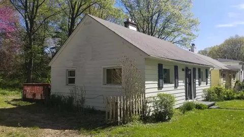 8608 Locust Ave, Gary, IN 46403 photo 3
