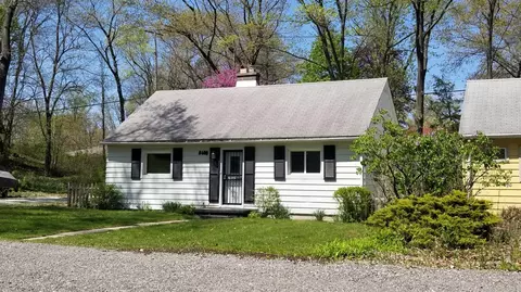 8608 Locust Ave, Gary, IN 46403 photo 5