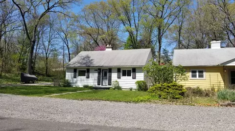 8608 Locust Ave, Gary, IN 46403 photo 6