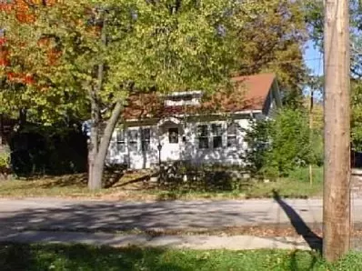208 E 7th St, Hobart, IN 46342 photo 1