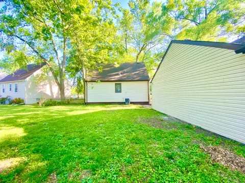 2139 Inner Cir, Munster, IN 46321 photo 25