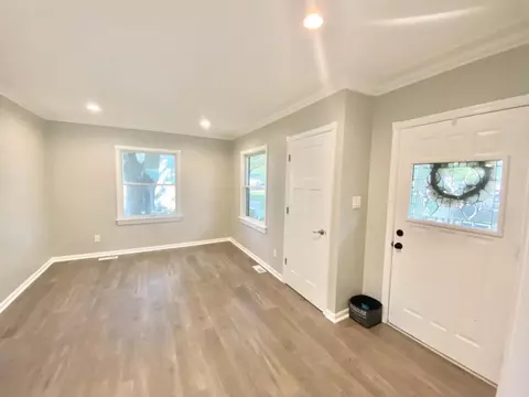 2139 Inner Cir, Munster, IN 46321 photo 6