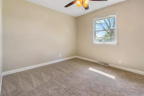 9815 Lincoln Ct, Crown Point, IN 46307 photo 5