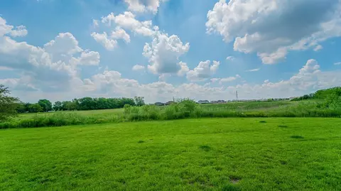 8957 Zinnia Dr, Saint John, IN 46373 photo 10