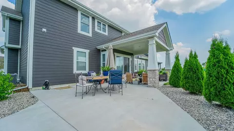 8957 Zinnia Dr, Saint John, IN 46373 photo 3