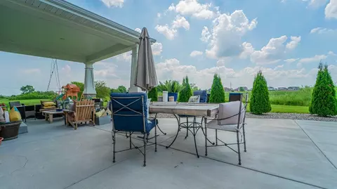 8957 Zinnia Dr, Saint John, IN 46373 photo 8