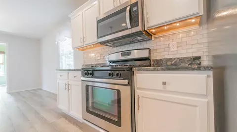 10747 Knickerbocker Ct, Saint John, IN 46373 photo 10