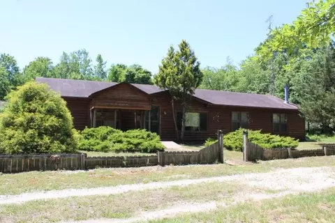 3305 E Toto Rd, Knox, IN 46534 photo 1