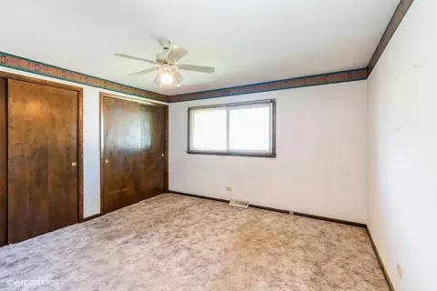 2511 James Dr, Dyer, IN 46311 photo 6
