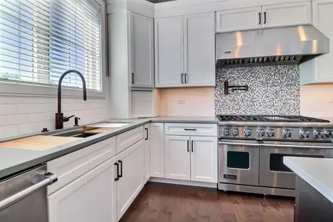 545 Shannon Brg, Dyer, IN 46311 photo 10