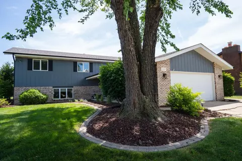 2301 Boulder Rd, Dyer, IN 46311 photo 2