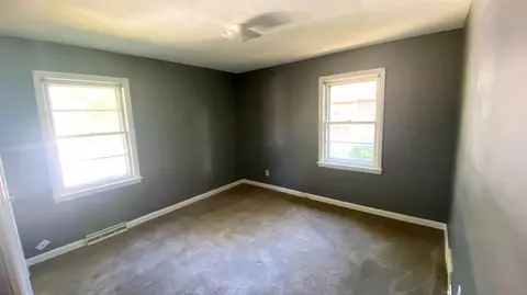 211 N Elmer St, Griffith, IN 46319 photo 13